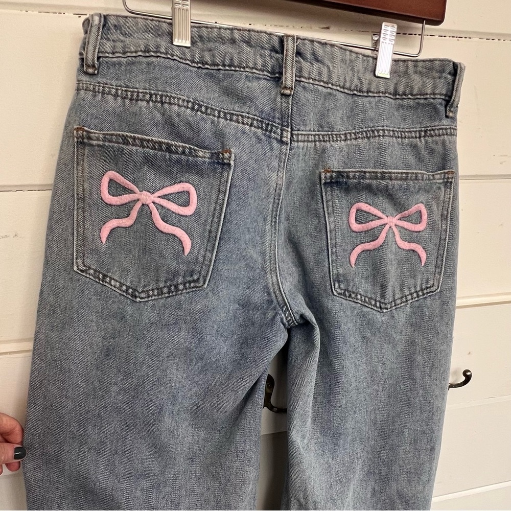 Edikted Bow Pocket Low Rise Baggy Jeans. Size S.